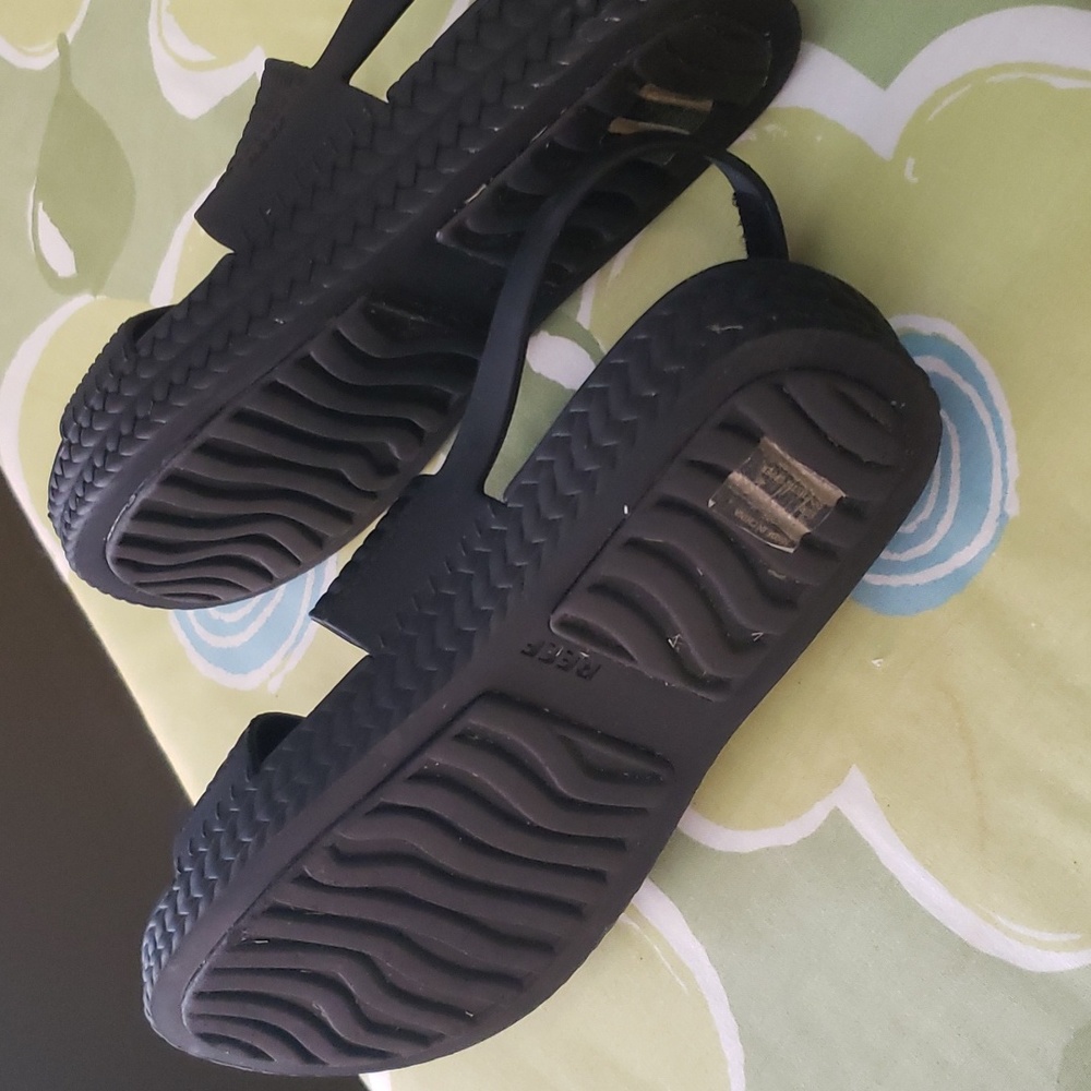 Reef waterproof sandals - Picture 2 of 3